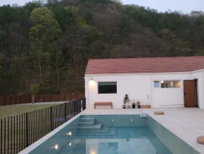 Pet-Friendly Pool Villa