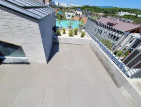 Office Rooftop Terrace